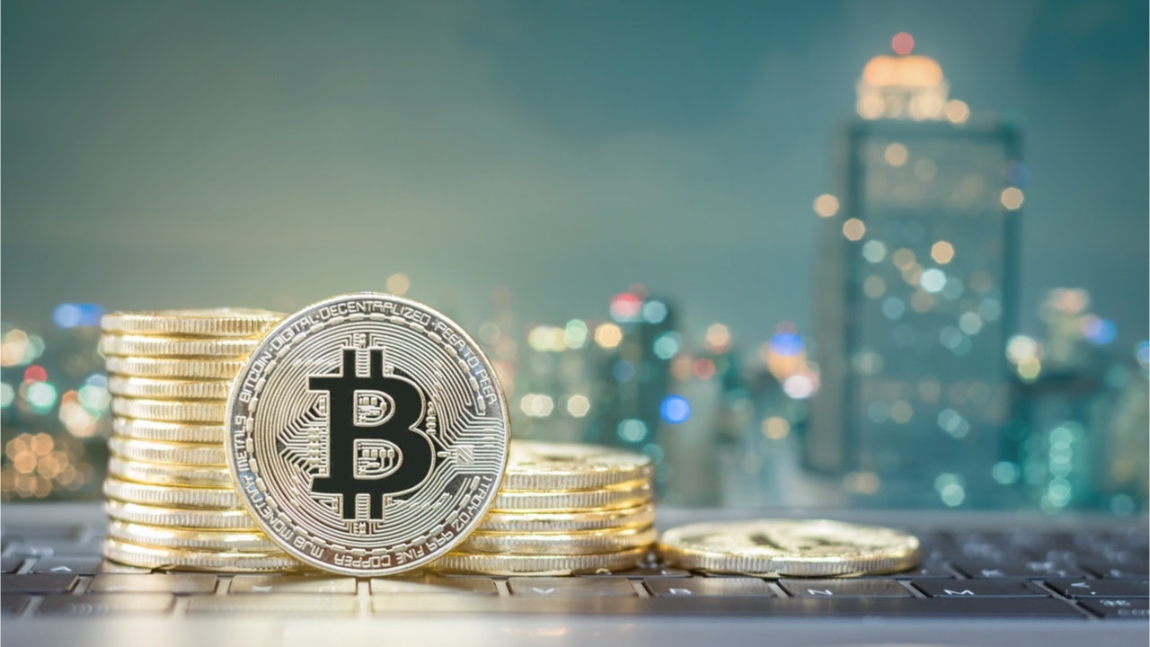 Cryptocurrencies and blockchain technologies have the potential to fix most fraud issues while also bringing strategic advantages to luxury businesses. Photo: Shutterstock 