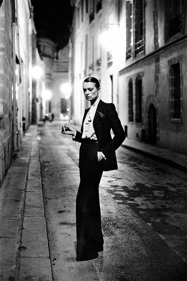 “Le Smoking” look by Yves Saint Laurent, published on French Vogue in 1975, shot by photographer Helmut Newton. Photo: thecodemag.com