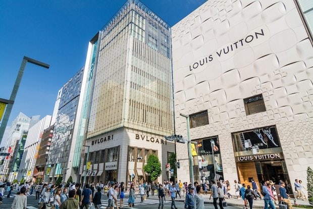 Shoppers in Tokyo's Ginza district. (Shutterstock)