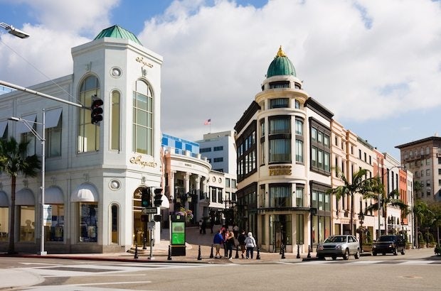 Shopping on Rodeo Drive in Beverly Hills. (Shutterstock)