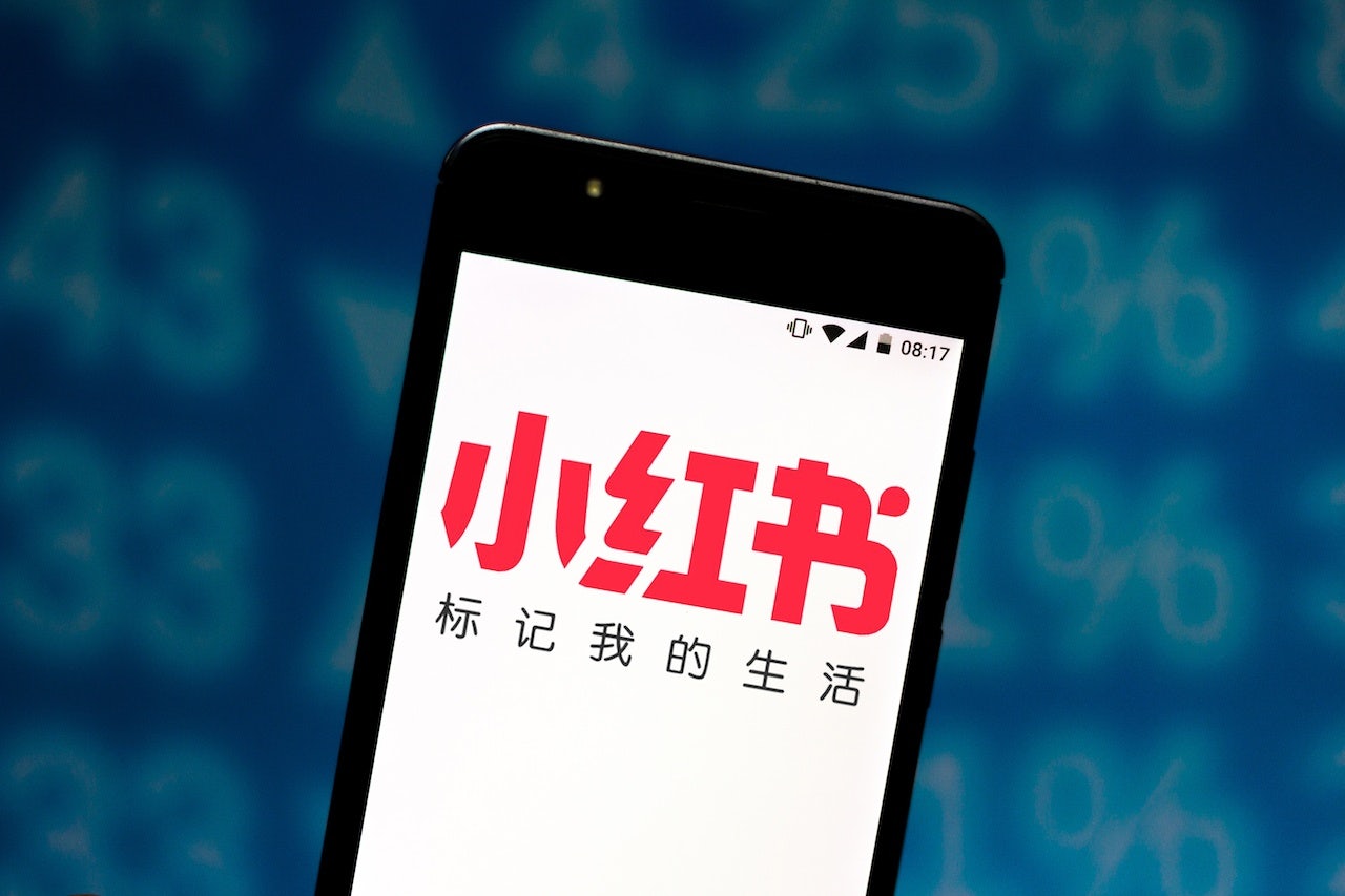 This week, major media outlets have been reporting that China’s most popular social community app Xiaohongshu was pulled from Android app stores. Photo: Shutterstock.com