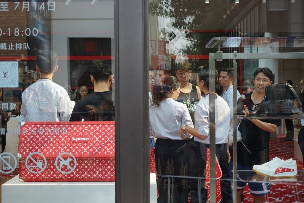 Beijing citizens flocked to Louis Vuitton x Supreme pop-up store. Photo: VCG