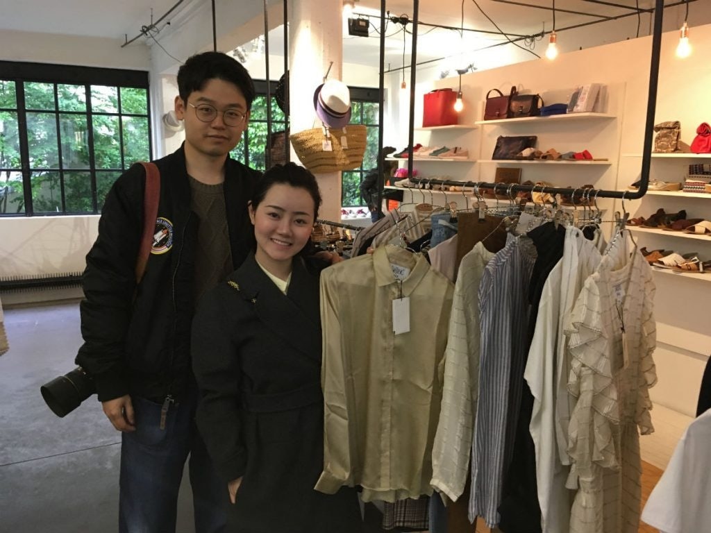 Chen amp; Olivia, Chinese millennial shoppers at Merci Paris. (Courtesy of The Chinese Pulse)