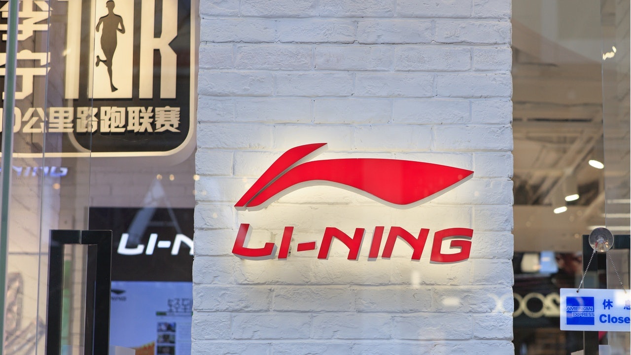 Li Ning’s global ambassador post collected 1 billion views, selling out its latest collection in minutes. But can the sportswear brand beat Nike in China? Photo: Shutterstock