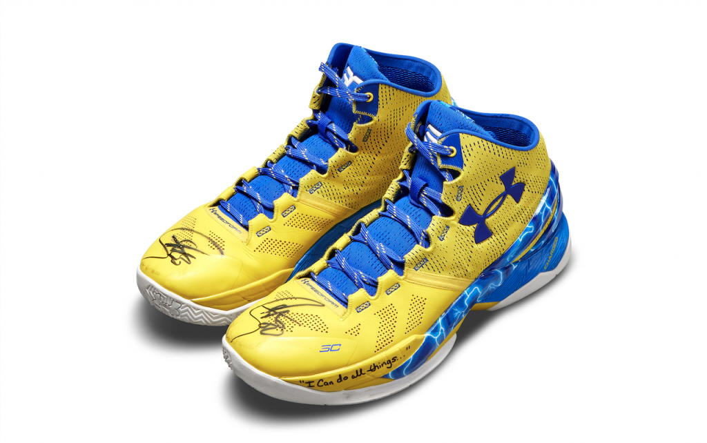 Under Armour Stephen Curry Game Worn Dual Signed Curry 2, which is under the memorabilia sneakers category, was sold for $25,000 on Sotheby's Buy Now. Photo: Courtesy of Sotheby's