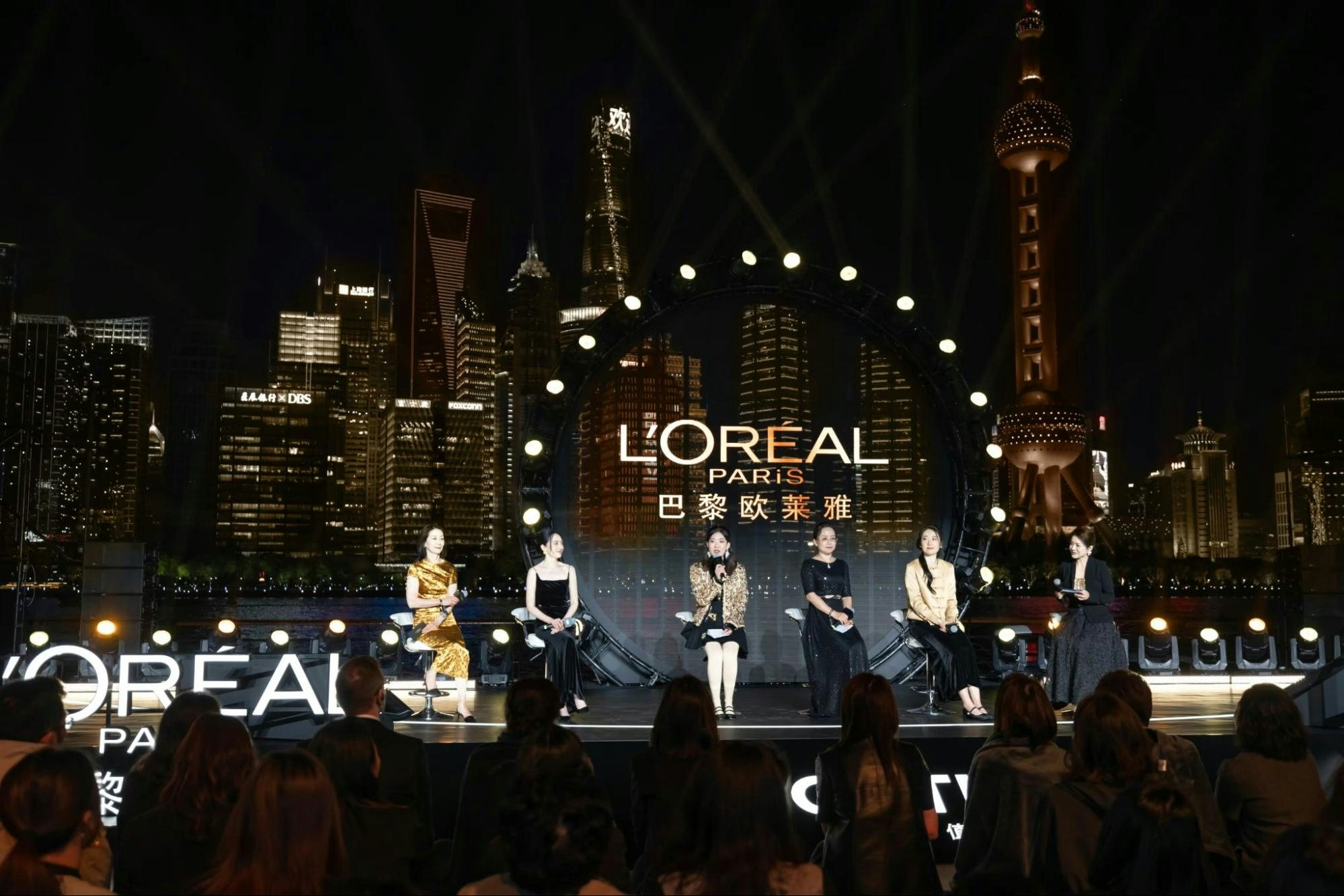 Five female consumers shared the power of L’Oréal Paris’ “I’m Worth It” slogan in Shanghai. Photo: L’Oréal Paris 