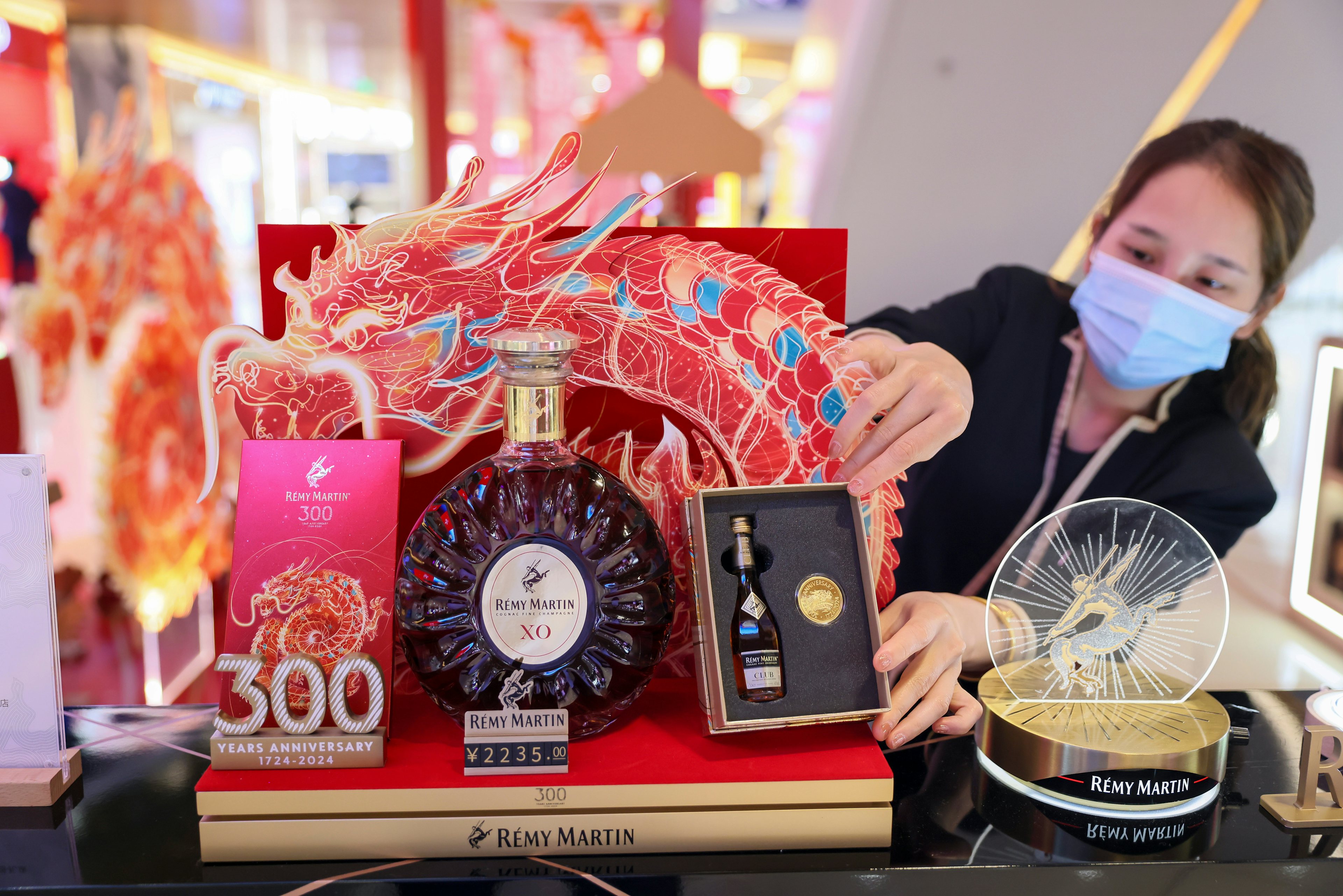 Dragon-themed limited edition wines are displayed for sale at GDF Plaza on February 7, 2024 in Haikou, Hainan Province. Photo: Ghetty Images