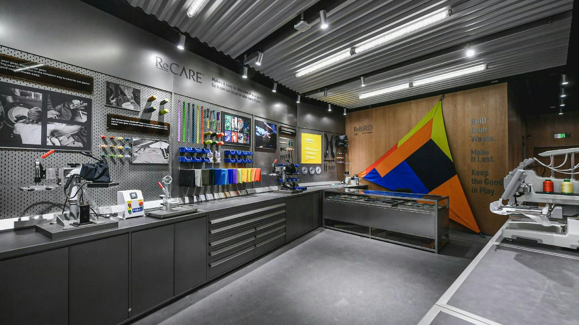 At the Arc'teryx ReGear area, customers can receive free repairs on worn clothing items. Photo: Arc'teryx 