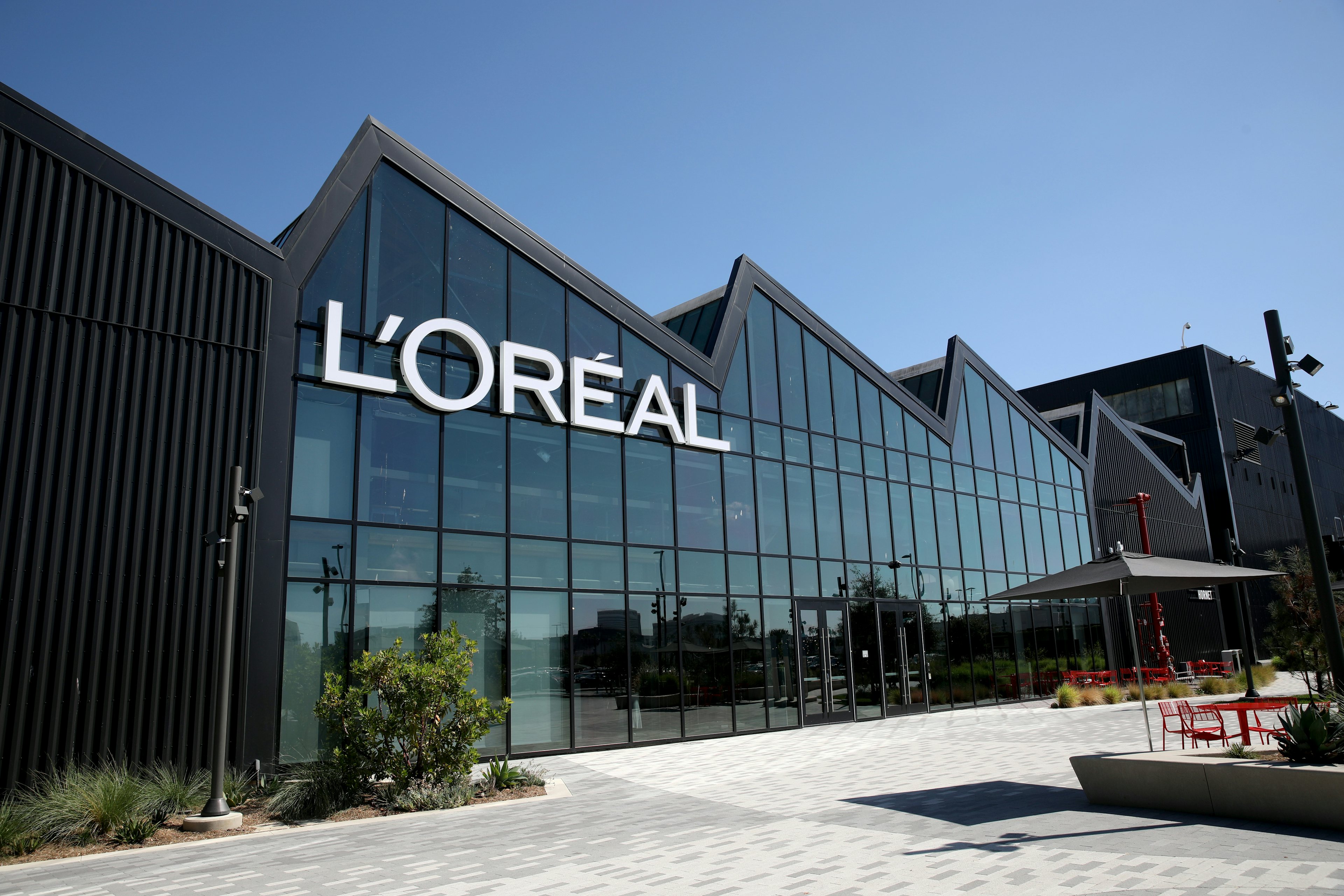 L’Oréal's second American headquarters in El Segundo, California. The L’Oréal Suzhou Intelligent Operation Center can process 50 million D2C orders per year. Photo: Getty Images