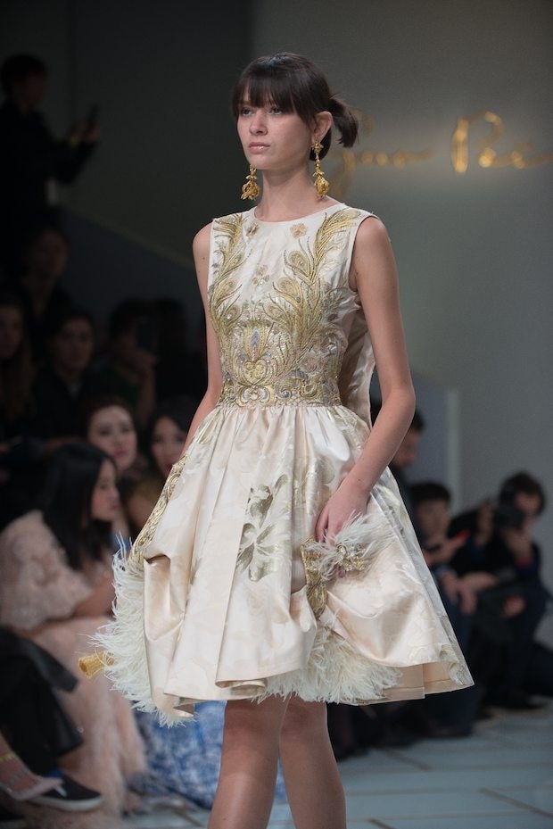 Guo Pei Closes Paris Couture Week with Opulent Ode to Imperial China ...