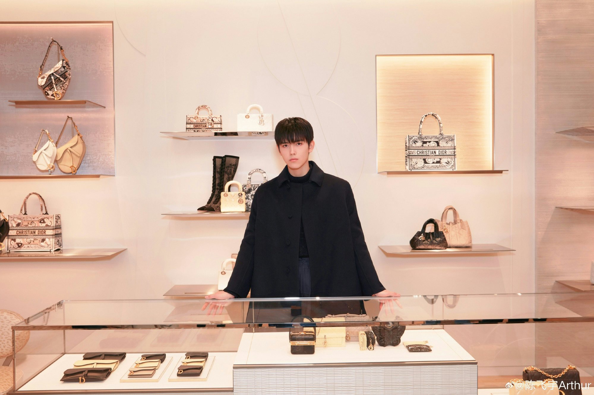 Chen Feiyu attended the opening of Dior's Shanghai Hang Lung Plaza store in October. Photo: Chen Feiyu's Weibo