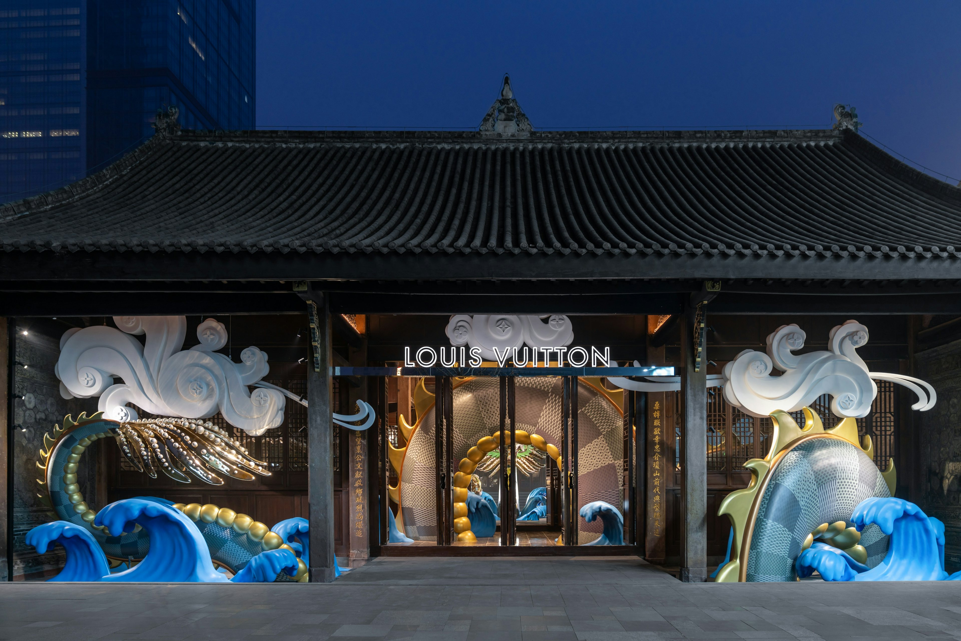 As Lunar New Year approaches, Louis Vuitton’s gilded dragon installations serve as a lesson in using localized initiatives to win over Chinese shoppers. Photo: Louis Vuitton