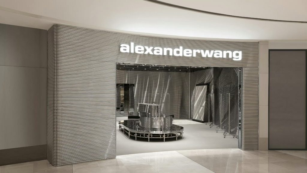 Alexander Wang opened a new store in Ningbo Heyi Avenue Shopping Center on June 3. Photo: Alexander Wang's Weibo