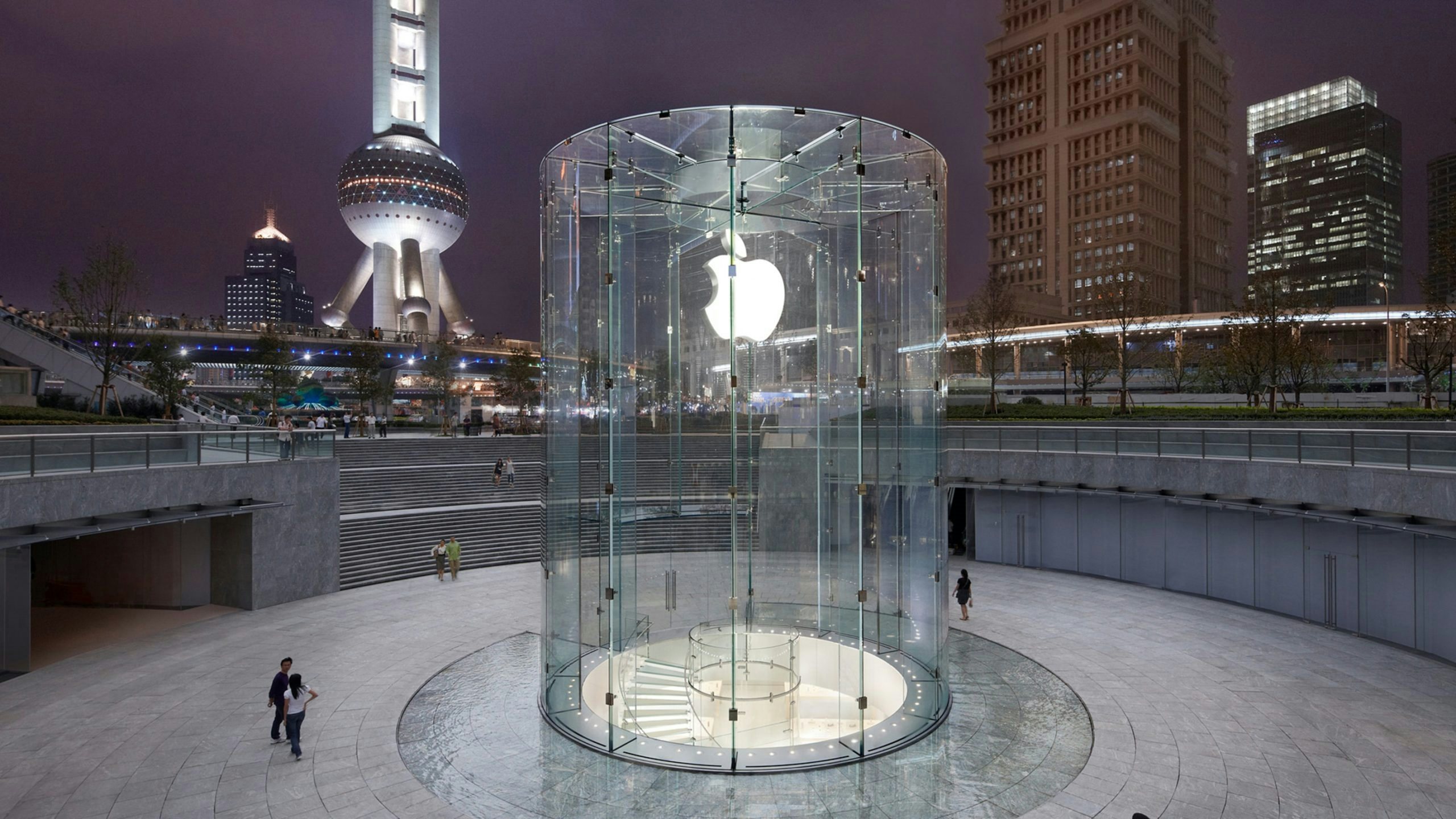 The most profitable tech company in China is not a homegrown giant like Alibaba or Tencent  — it’s America’s Apple. Jing Daily explores its mainland success story. Photo: Apple