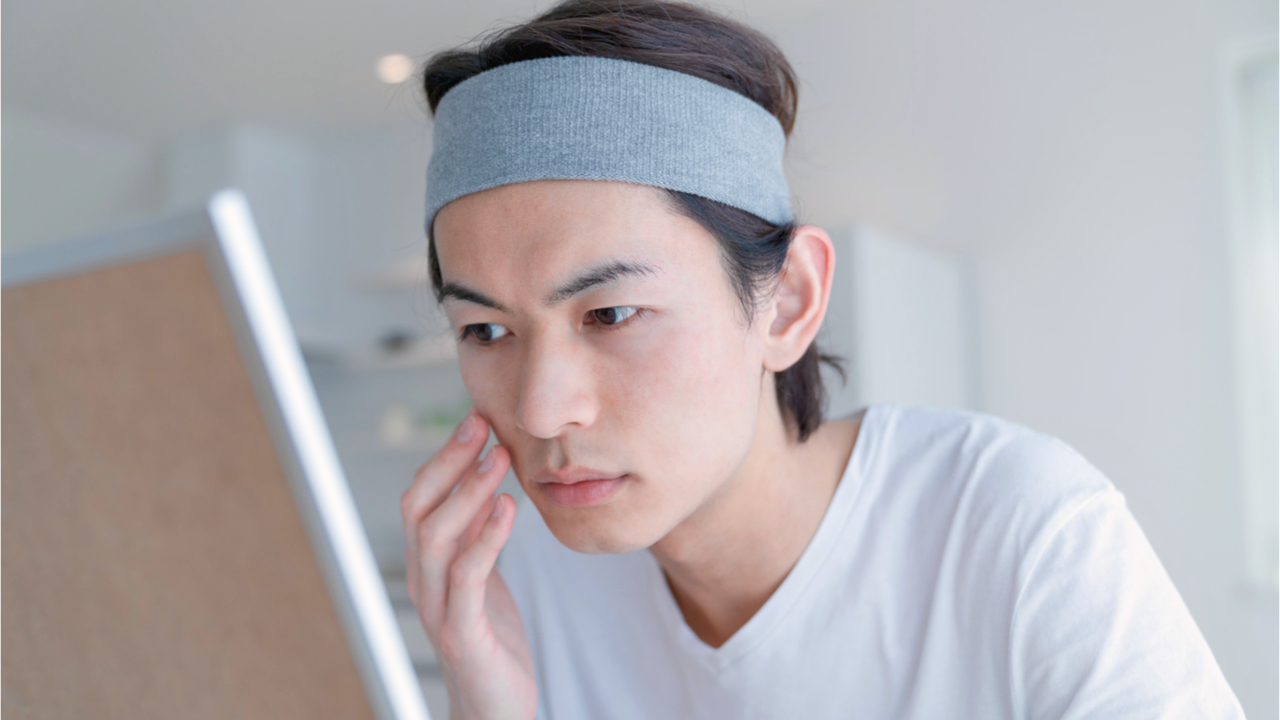 China has entered a “male beauty era,” and beauty brands would be wise not to neglect this highly lucrative segment. Photo: Shutterstock 