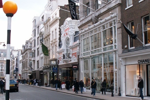 Luxury retailers in London hope visa changes could bring more Chinese customers