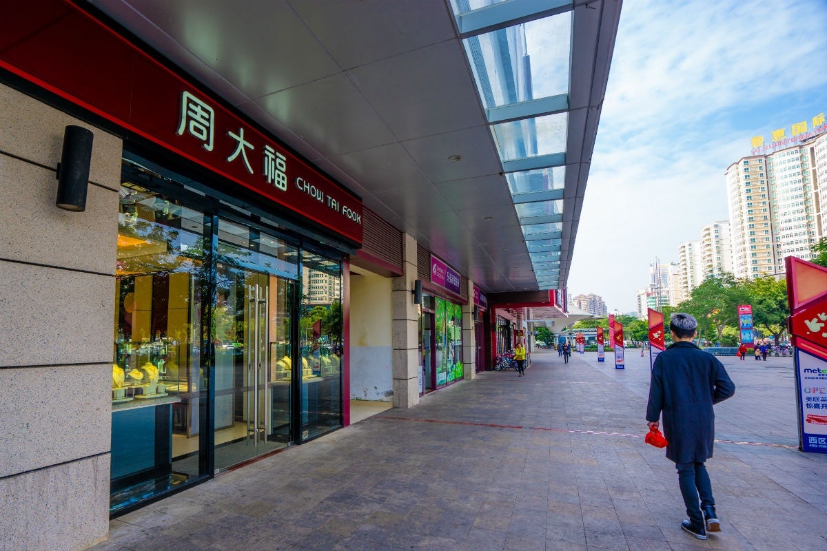 Chow Tai Fook in Ganghui Shop Mall in Huizhou, China. (Shutterstock)
