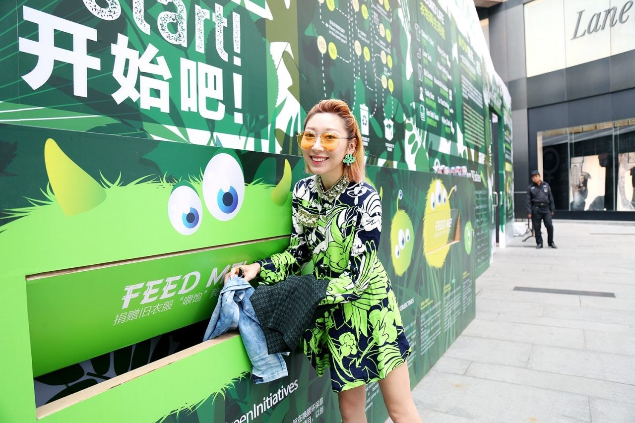 Shanghai KOL Krystal Gao donates clothes at GreenCode to encourage her social media followers to do the same. (Courtesy Photo)
