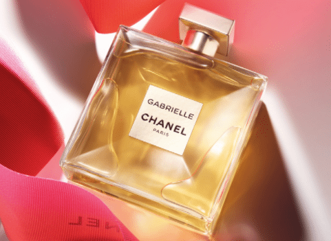 To celebrate the Chinese New Year, Chanel invited fans to apply for a sample of Gabrielle Chanel Perfume. Photo: brand's official website