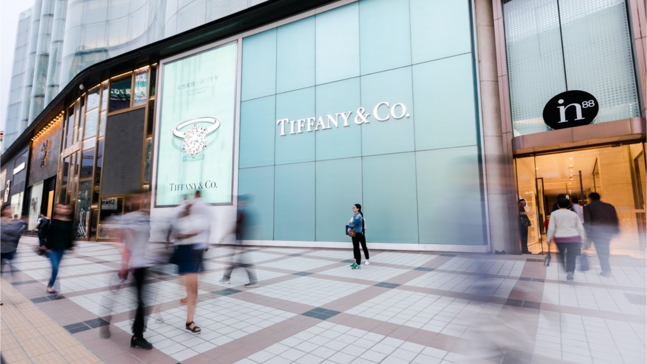 Young Chinese were big spenders over the last decade, but a recession could devastate that market. Fortunately, there are ways luxury brands can enhance sales despite a downturn. Photo: Shutterstock 