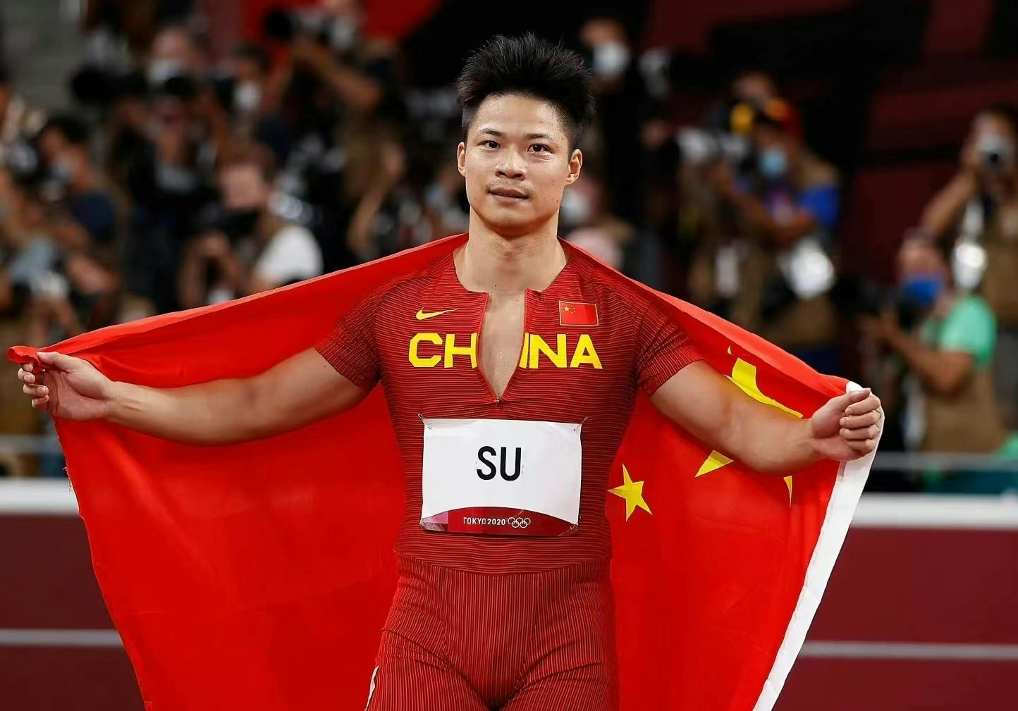 In a massive blow to its public image, Poizon has been sued by Olympics medalist Su Bingtian for image rights infringement. Is it all over for the fashion resale marketplace? Photo: Weibo