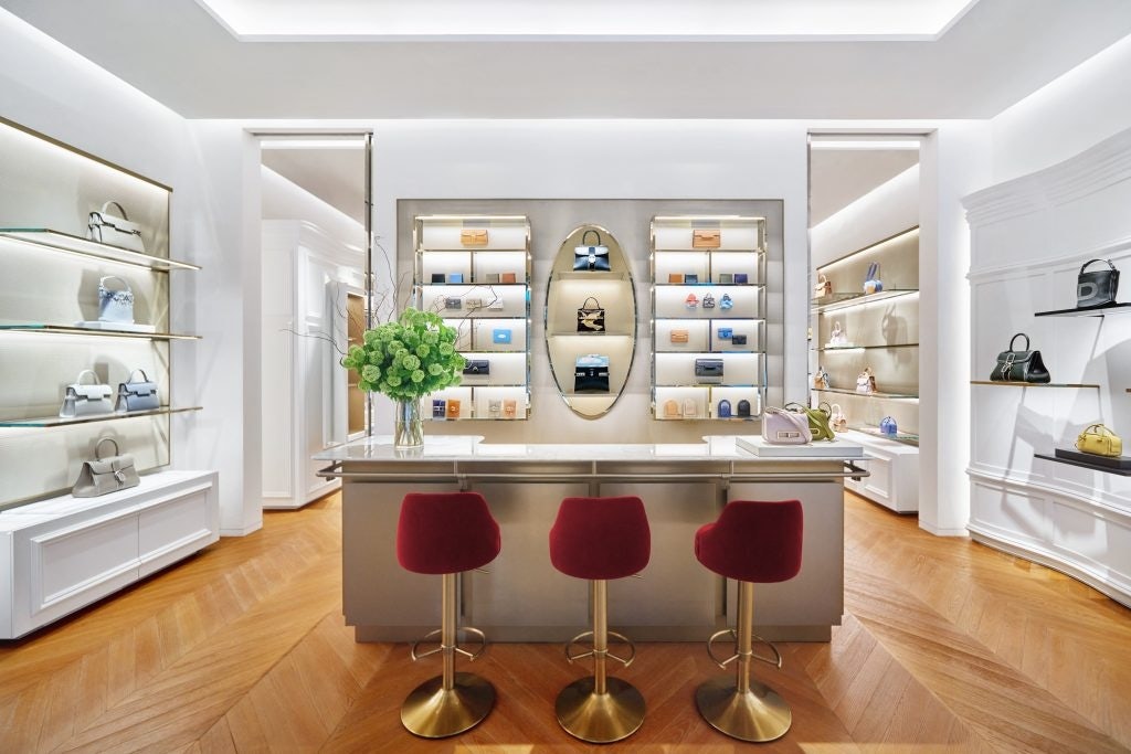 Delvaux, the official purveyor of the Royal Court of Belgium since 1883, has opened a new boutique in Shanghai Qiantan Taikooli. Image Courtesy of Delvaux