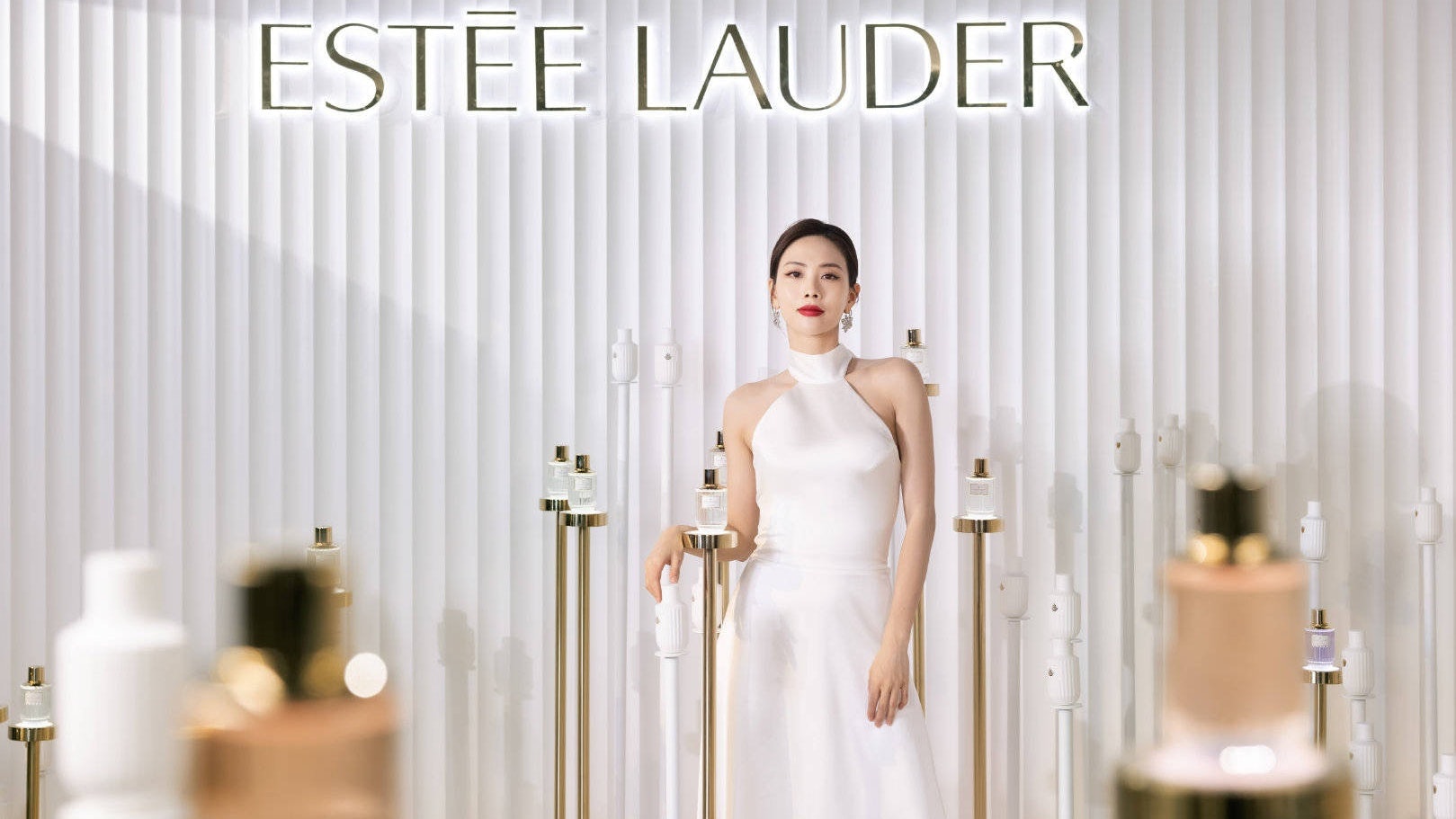 Chinese tech stocks face investor pushback despite a strong sales quarter. Meanwhile, for Estée Lauder, a bounce-back came from the West. Photo: Estée Lauder's Weibo