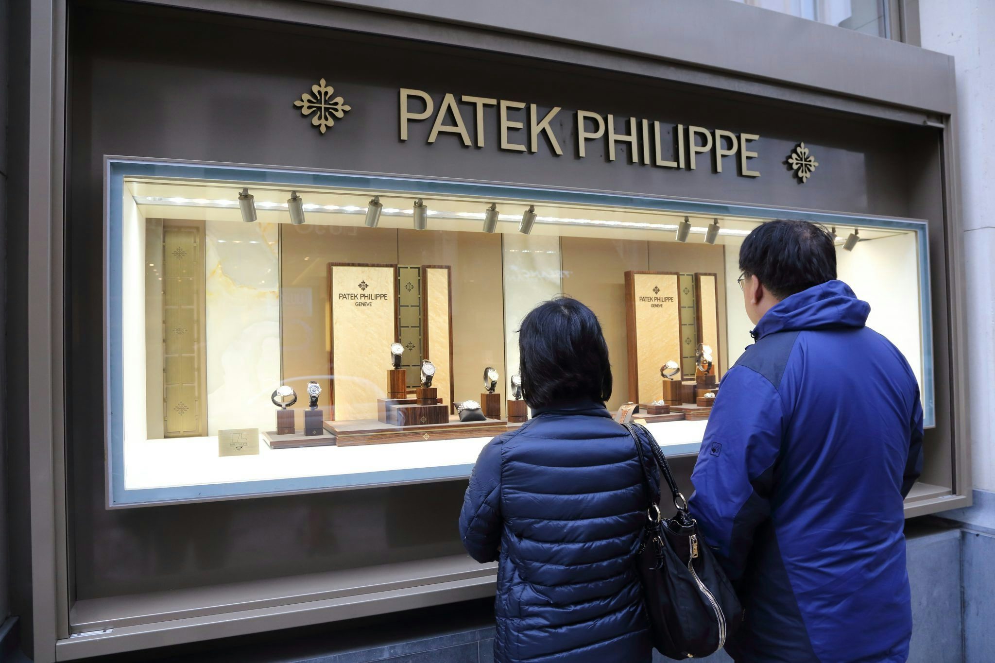 Here's Why Luxury Watchmaker Patek Philippe Won’t Adapt to China Market