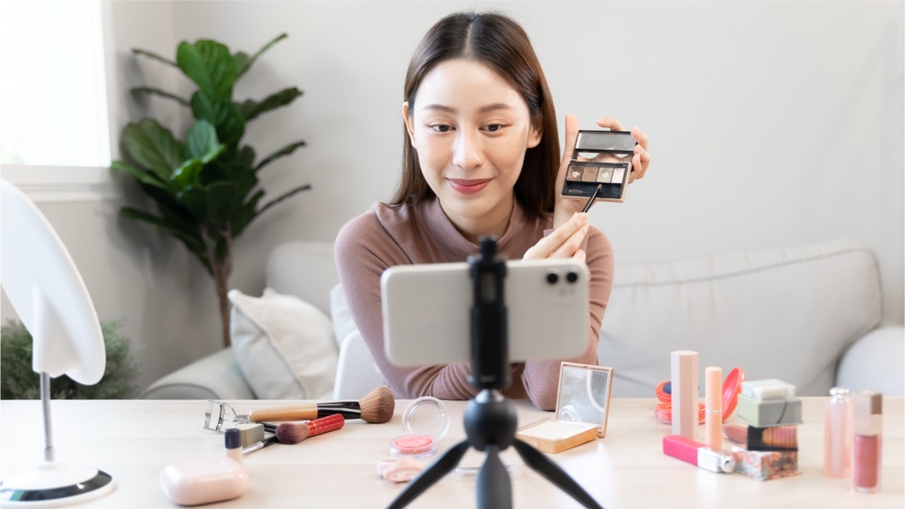 Latest research by Hot Pot China x The Future Laboratory shines light on misconceptions brands should be aware of to maximize engagement and steer clear of controversy. Photo: Shutterstock