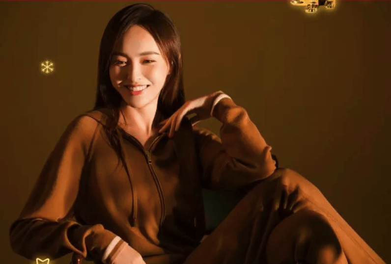 Bally's Christmas WeChat campaign features Tang Yan, its Chinese brand ambassador.