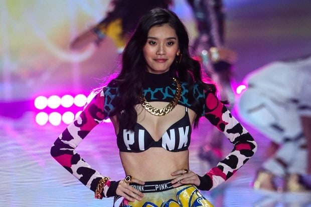Chinese model Ming Xi in the Victoria's Secret Fashion Show. (Shutterstock)