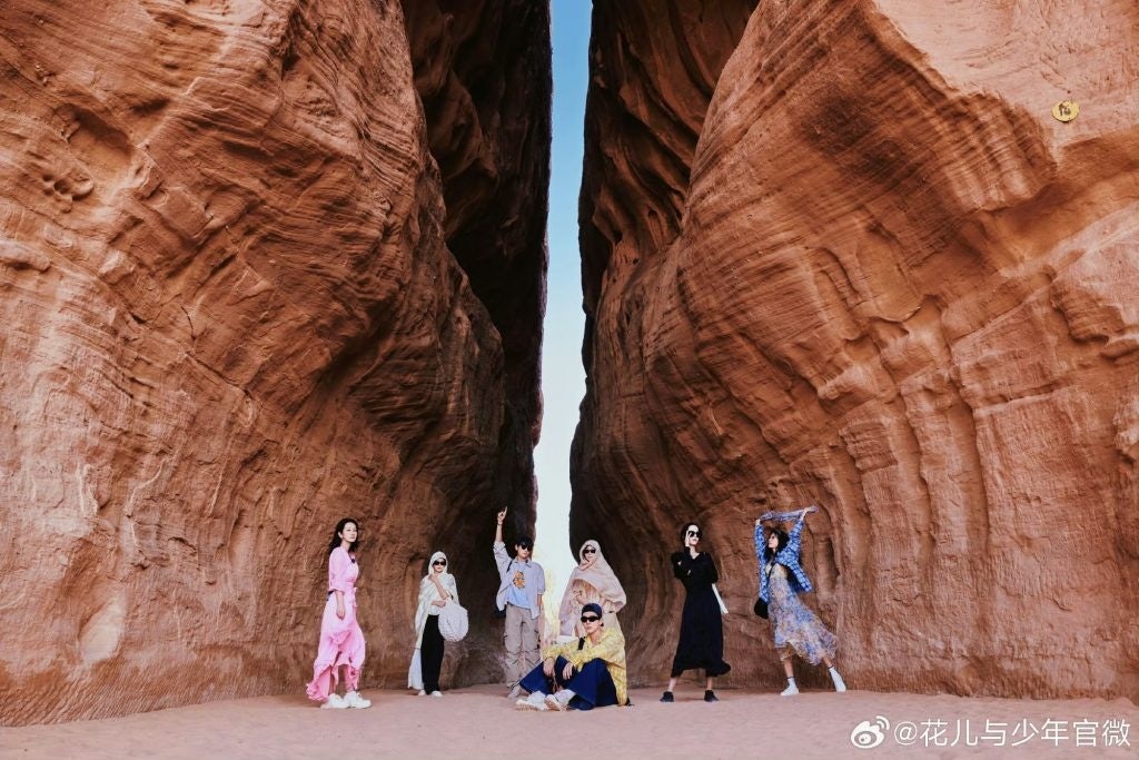 The cast of Divas Hit the Road 5 visit AlUla, Saudi Arabia. Photo: Weibo
