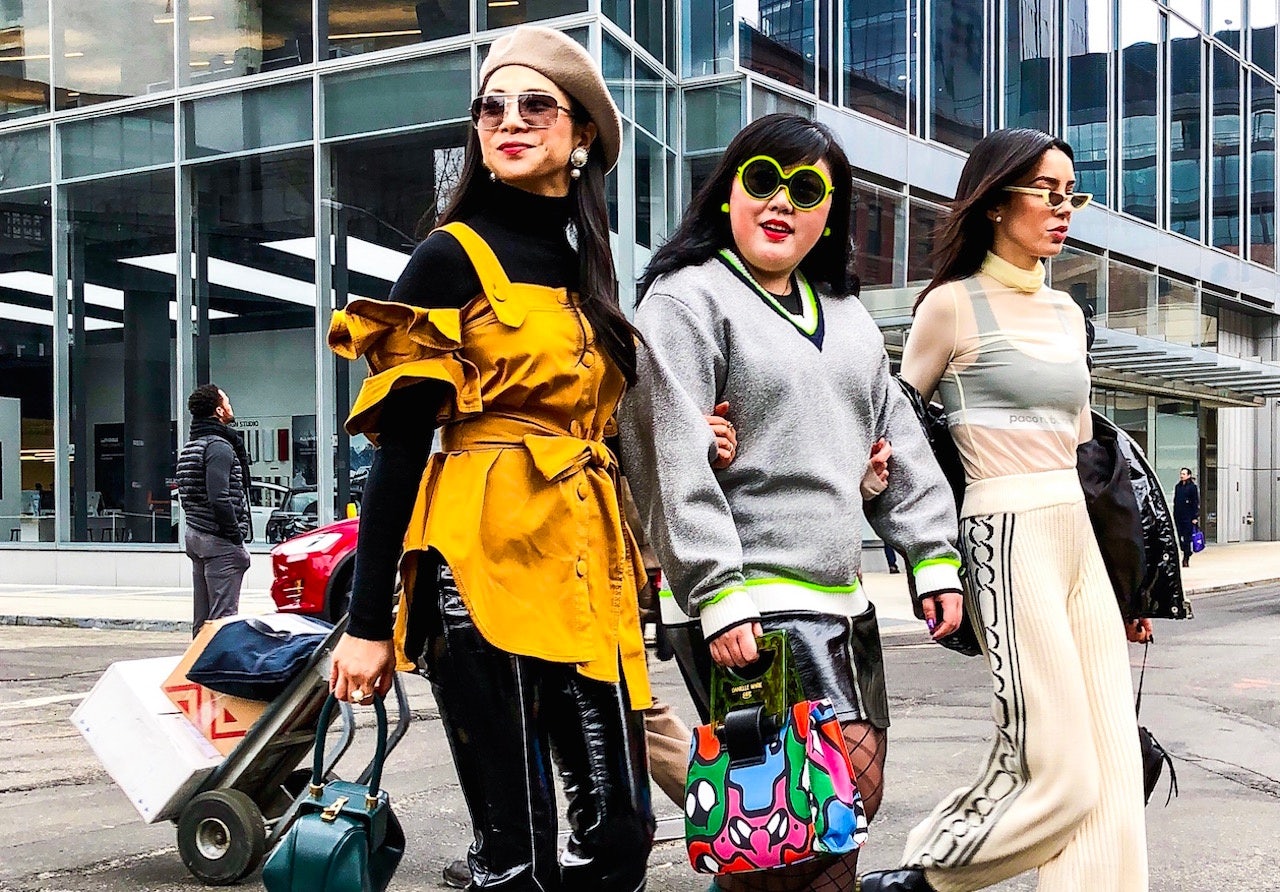 Scarlett Hao(middle), an NYU student who also has a strong Chinese student in the US following, she pursued fashion influencer as a lucrative career. Photo: Scarlett Hao/Instagram