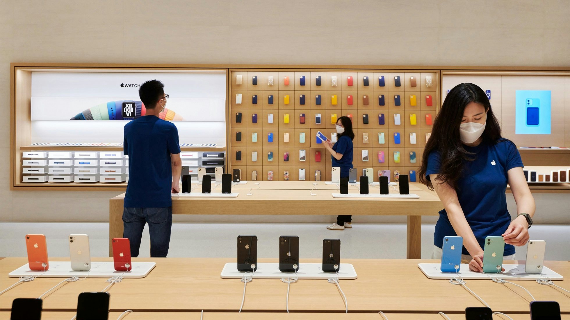 Rising incomes, dynamic lifestyle aspirations, and high consumer confidence have helped boost the China market. But there’s another emerging factor: consumer credit. Photo: Courtesy of Apple