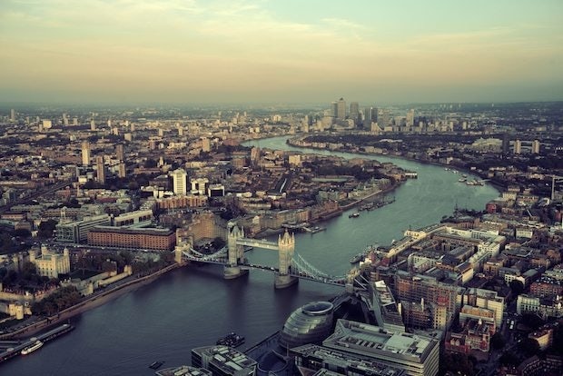 London hopes to attract more Chinese tourist revenue. (Shutterstock)