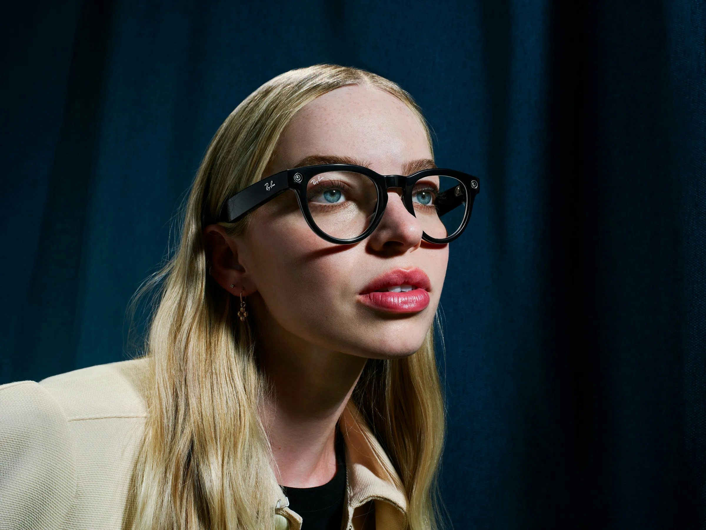 Meta's smart glasses are gaining traction online, all thanks to the high-profile influencer community. Photo: Meta 