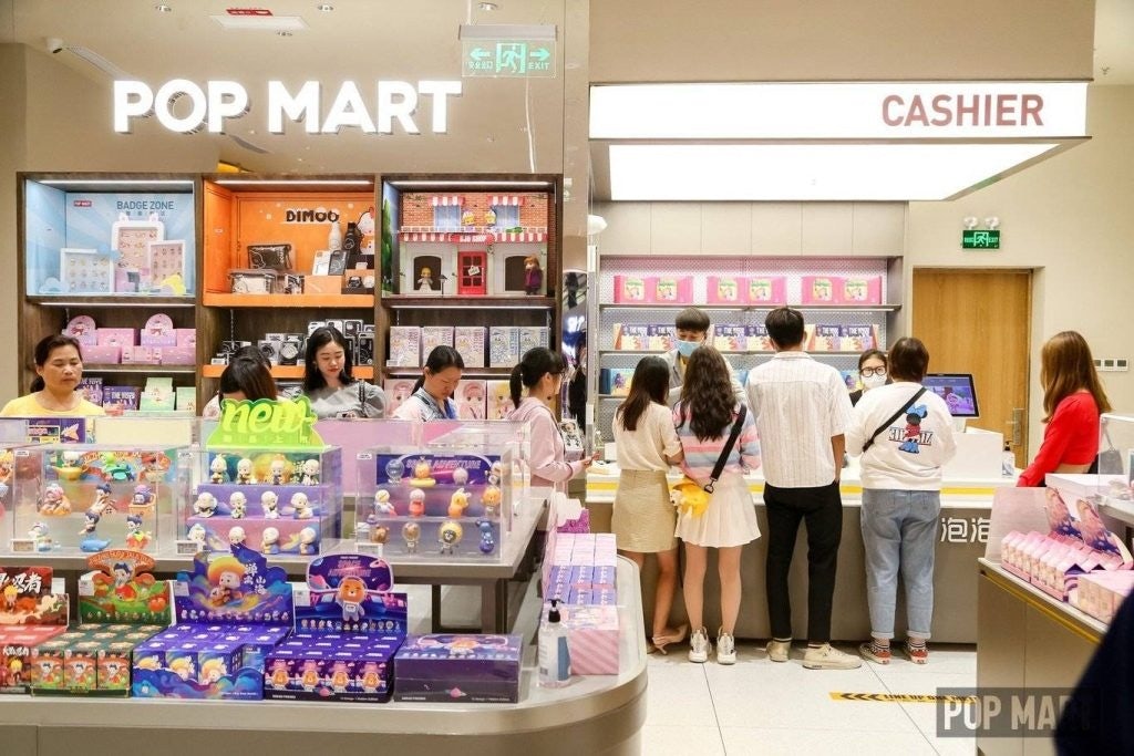 Shoppers line up at POP Mart's first store in Ganzhou. Photo: POP Mart's Weibo