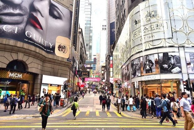 A shopping area in Hong Kong. (Shutterstock)