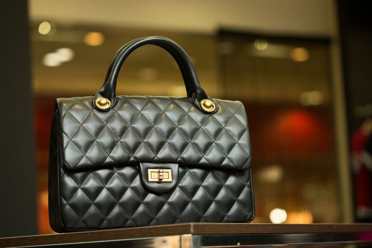 Millennials Fuel Growth for Alibaba’s Luxury Auction Platforms