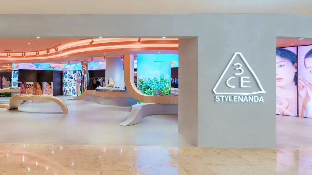 3CE Stylenanda opened a new location in Nanjing Deji Plaza earlier this month. Photo: 3CE