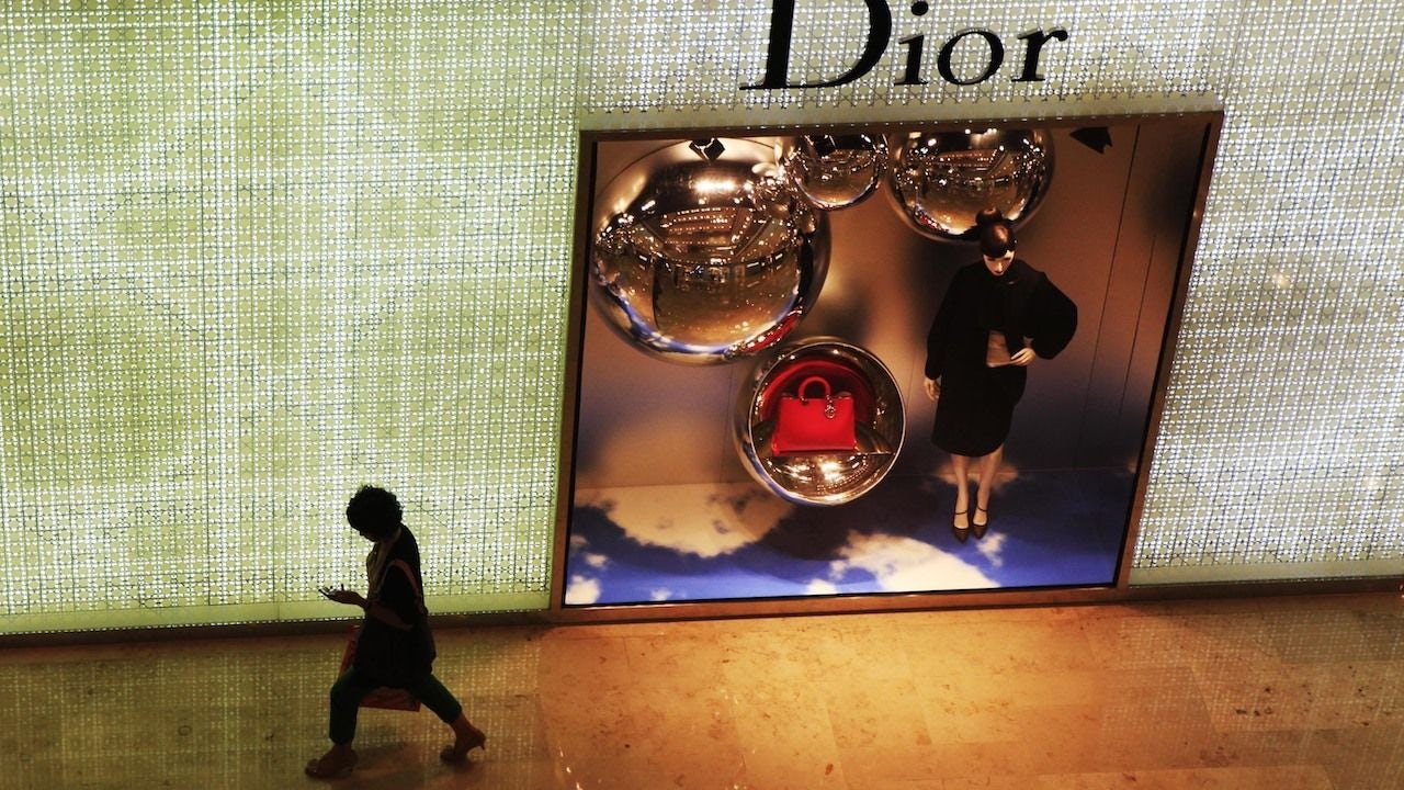 How to Avoid Missing Out on China’s Luxury Resale Boom