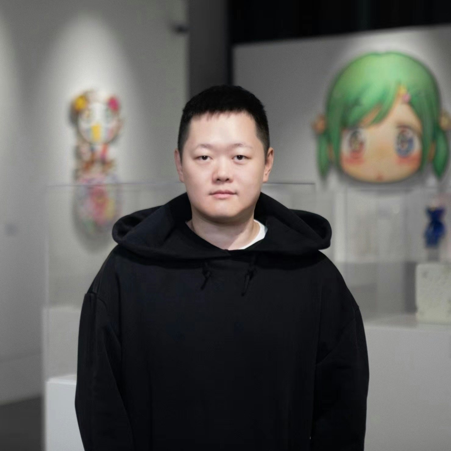 James Li is the founder of street fashion media group SIZE MEDIA and CHOCO1ATE Artspace in Beijing.