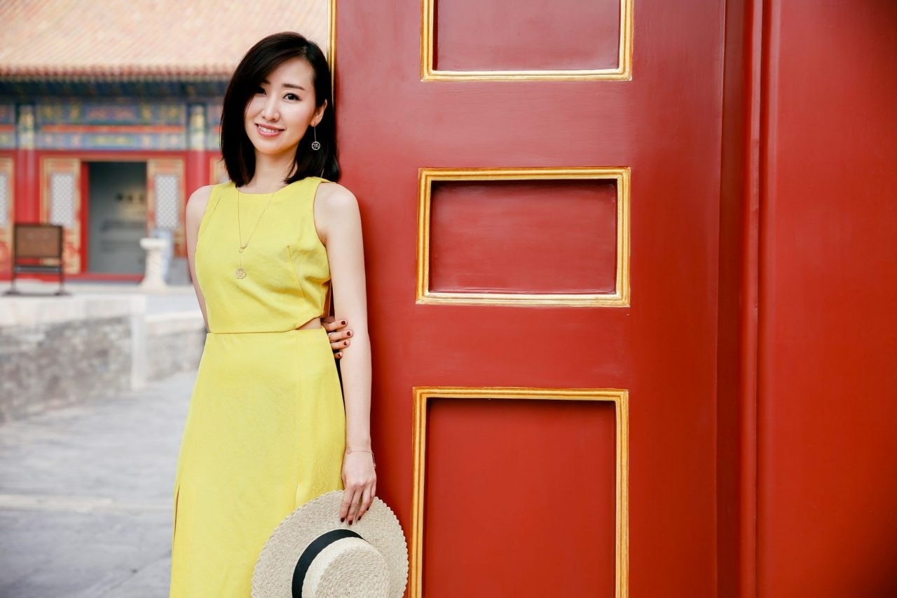 One of China’s top luxury bloggers tells us about her own fashion line, which aims to give her followers the quality wardrobe staples they’ve been craving. Photo courtesy: Sohu