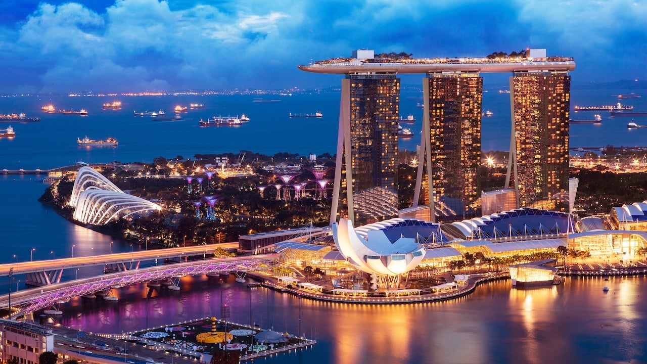 Singapore's Marina Bay Sands resort has invested in upgrading rooms and offering value-added services popular with Chinese couples. Image: Shutterstock