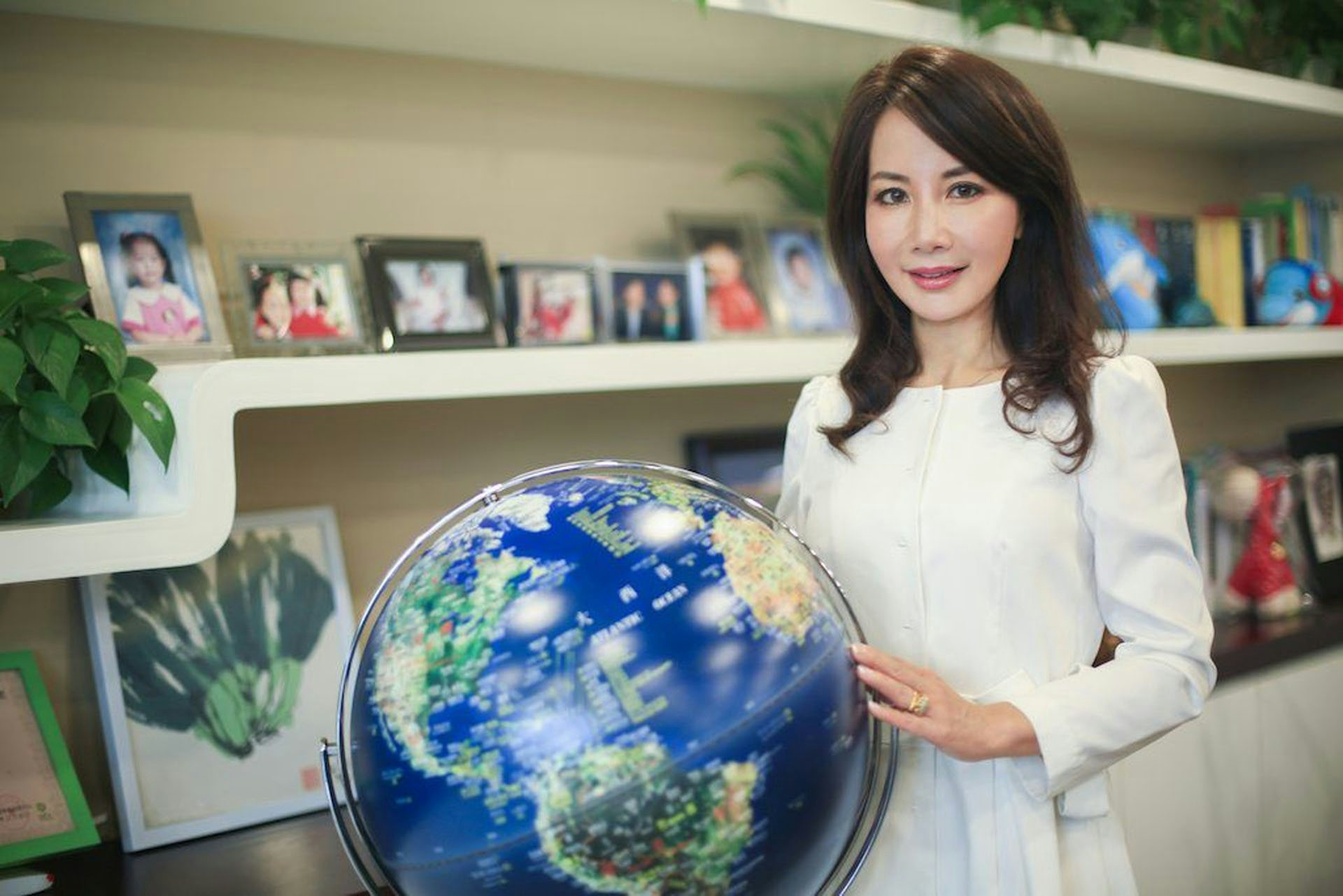 Ctrip CEO Jane Sun has global ambitions but it's mostly to accommodate Chinese travelers, wherever they wander. (Ctrip)