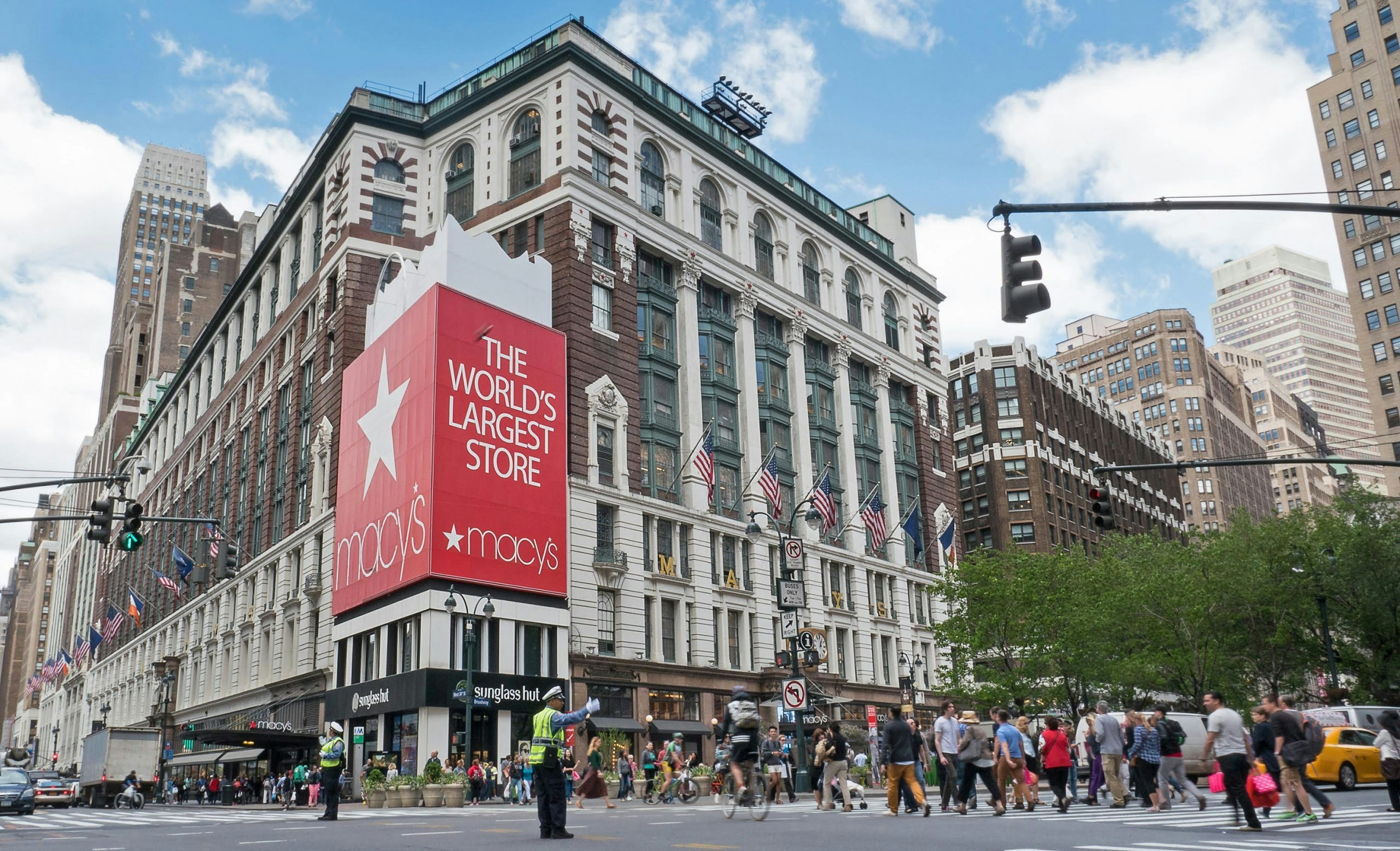 As traditional US department stores continue to shutter, China may have a solution for them in mixed-use development projects. But can they work stateside? Photo: Shutterstock