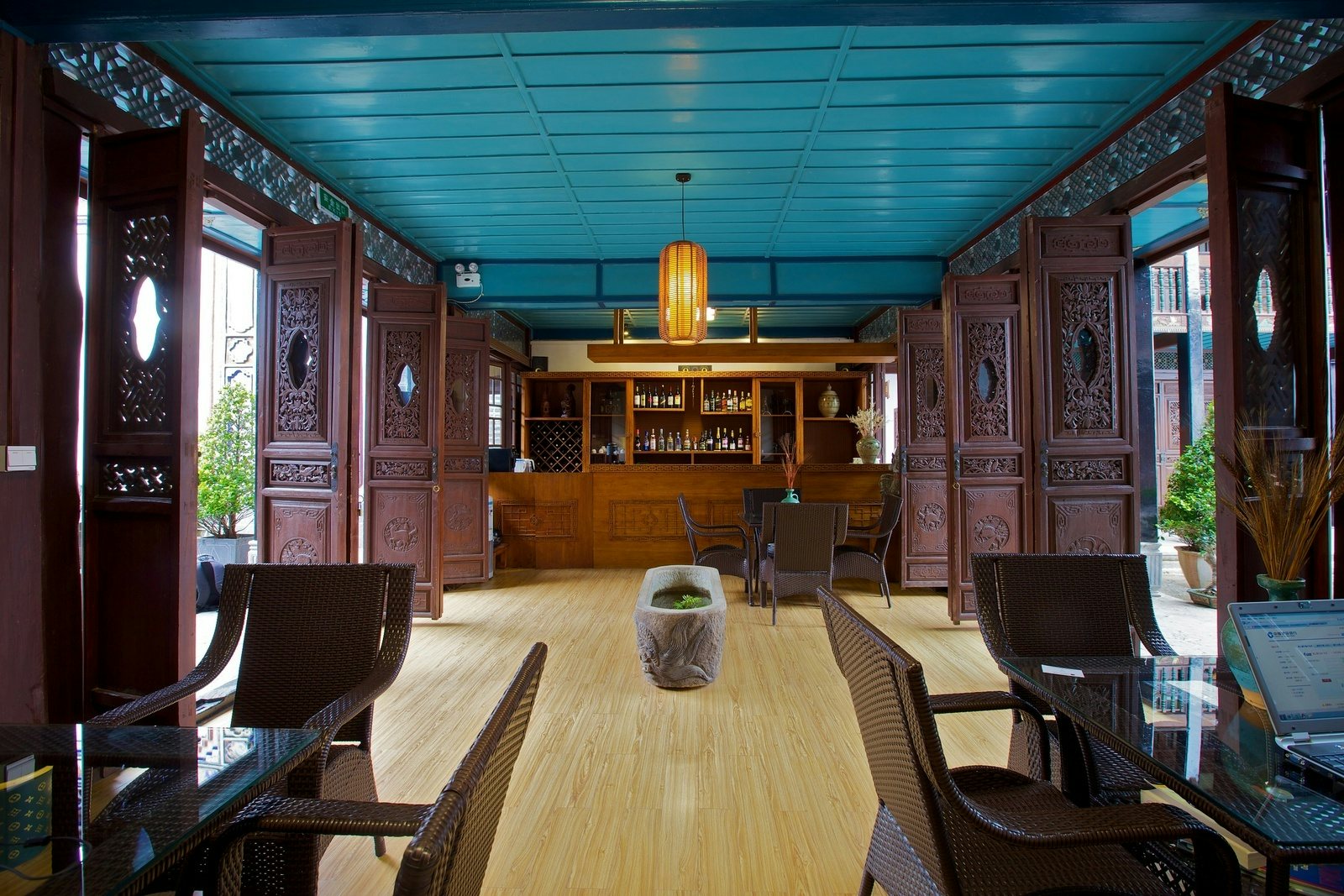 The bar at the Linden Centre in Xizhou, Yunnan. (Courtesy Photo)