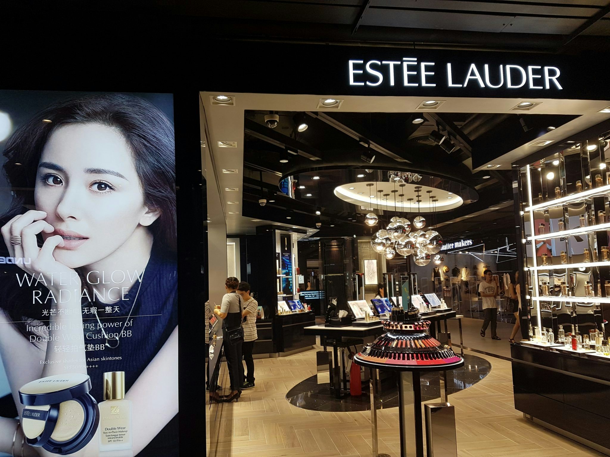 How Estée Lauder Is Making Its Global Brand Locally Relevant in China