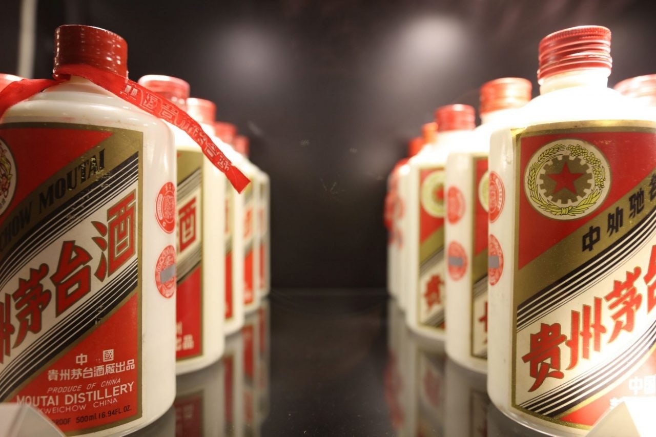 Prices for scarce bottles such as Flying Fairy Maotai have risen quickly in 2018. New brands are entering the market to take on the likes of Kweichow Maotai. Photo courtesy: 第一财经