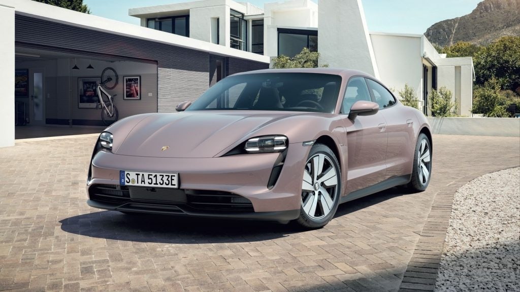 The Porsche Taycan is the first series production car with a system voltage of 800 volts instead of the usual 400 volts for electric cars. Photo: Porsche